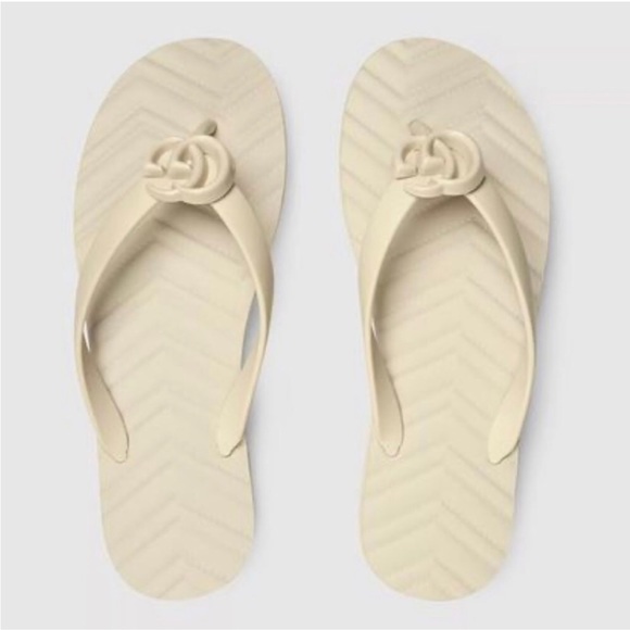 GUCCI Pascar Flip Flops in Chevron Rubber Mystic White/Ivory Vegan! size 34/35 5 - Picture 3 of 15